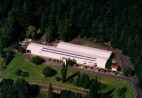 Luftaufnahme Firmengelände in Staufenberg